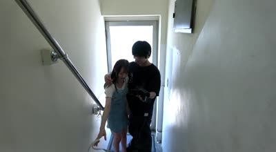 BIGC-004 小さい女の子に巨大チ〇ポ超デカマラでちびワレメ肉マクレ返る激ピストン悲鳴悶絶イラマ泣き＆痙攣イキ潮噴射止まらないオマ●コに中出し精子漬けぶっ壊れるまでハメ撮り巨編