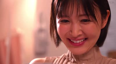 DLDSS-404短发巨乳人妻欲求不满趁老公不在家找男人中出-角奈