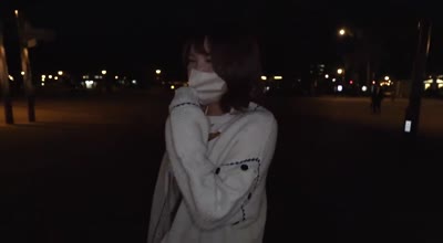 FC2PPV-4578755-漂亮巨乳娃娃脸露天浴池中出