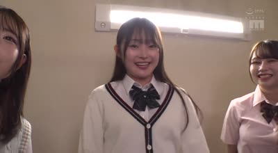 PFES-101 パンチラハーレム学園 男は僕1人！？クラスの女子全員と誘惑チラリズム中出しSEX！