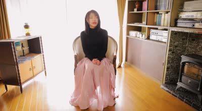 IPZZ-557 「私が創造したエロスの世界」 有名美大に通う女子大生が魅せた感受性豊かなド淫乱潮吹き絶頂 男をサドにするマゾの天才AVデビュー 水原わこ