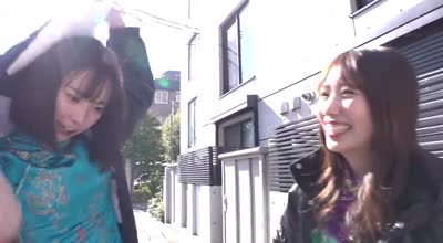 WAAA-511 美谷朱音と山岸あや花のW凄テクを我慢できれば生★中出しSEX！ 特別編