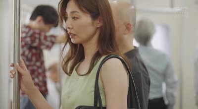 ATID-626 痴●電車 嫌なのに…触られるだけで、悔しいほど私のカラダが感じてしまう…。 夏目彩春